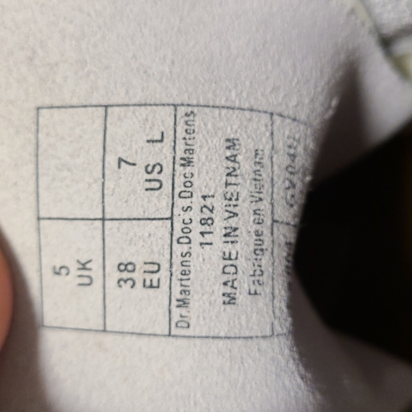 Dr. Martens boots - Picture 3 of 5